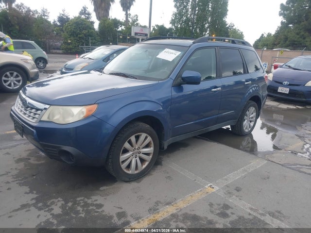44924974 :رقم المزاد ، JF2SHBDC1BH725033 vin ، 2011 Subaru Forester 2.5x Premium مزاد بيع