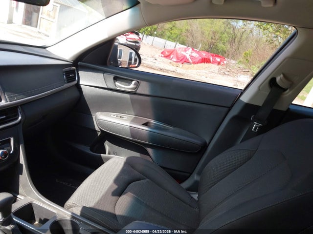 Продажа на аукционе авто 2016 Kia Optima Lx, vin: 5XXGT4L35GG090189, номер лота: 44924989