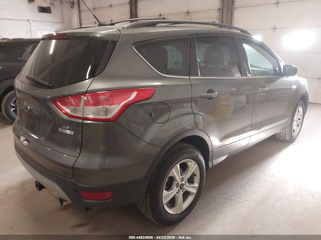 44924996 :رقم المزاد ، 1FMCU0GXXDUB21553 vin ، 2013 Ford Escape Se مزاد بيع