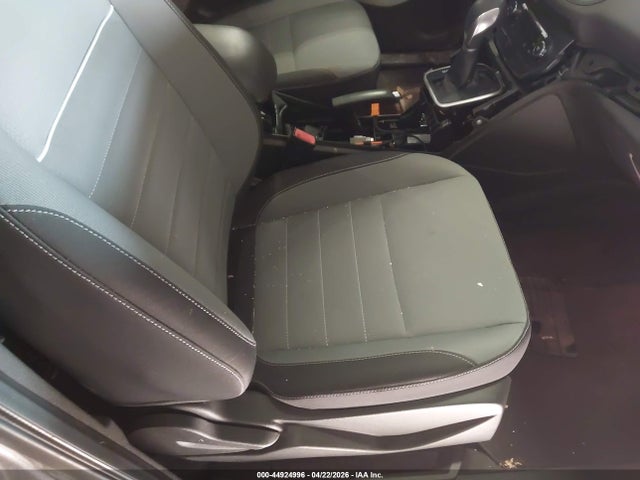 44924996 :رقم المزاد ، 1FMCU0GXXDUB21553 vin ، 2013 Ford Escape Se مزاد بيع