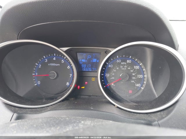 2013 Hyundai Tucson Limited მანქანა იყიდება აუქციონზე, vin: KM8JUCAC8DU715931, აუქციონის ნომერი: 44925029