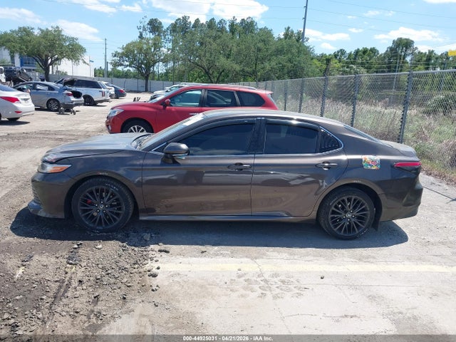 Aukcja sprzedaży 2018 Toyota Camry Xle, vin: 4T1B11HK4JU020615, numer aukcji: 44925031