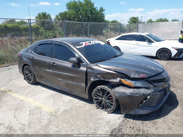 Aukcja sprzedaży 2018 Toyota Camry Xle, vin: 4T1B11HK4JU020615, numer aukcji: 44925031