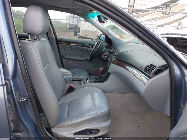 Aukcja sprzedaży 2003 Bmw 325i, vin: WBAEV33493KR24210, numer aukcji: 44925032