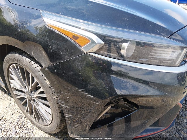 44925036 :رقم المزاد ، 3KPF54AD1NE499412 vin ، 2022 Kia Forte Gt-line مزاد بيع