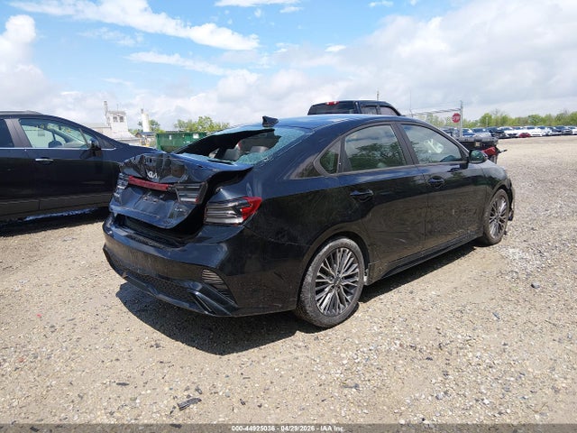 44925036 :رقم المزاد ، 3KPF54AD1NE499412 vin ، 2022 Kia Forte Gt-line مزاد بيع