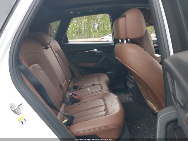 44925040 :رقم المزاد ، WA1BNAFY4J2100650 vin ، 2018 Audi Q5 2.0t Premium/2.0t Tech Premium مزاد بيع