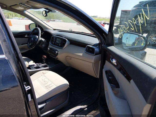 44925048 :رقم المزاد ، 5XYPGDA52GG028818 vin ، 2016 Kia Sorento 3.3l Lx مزاد بيع