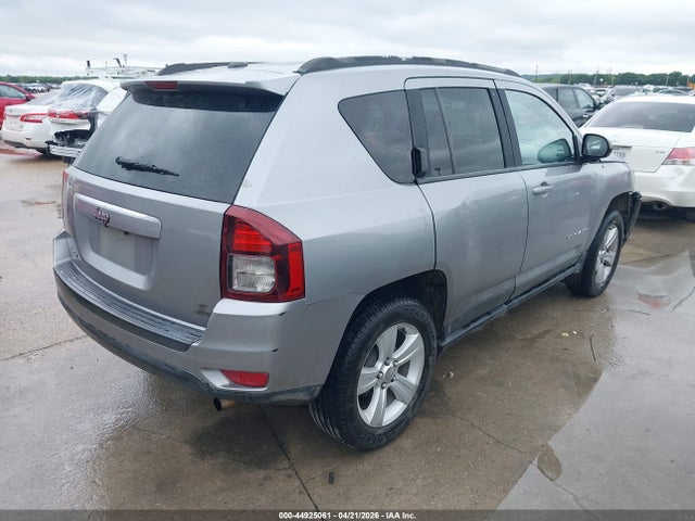 2016 Jeep Compass Sport მანქანა იყიდება აუქციონზე, vin: 1C4NJCBA7GD560966, აუქციონის ნომერი: 44925061