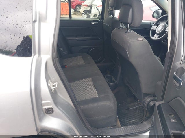 2016 Jeep Compass Sport მანქანა იყიდება აუქციონზე, vin: 1C4NJCBA7GD560966, აუქციონის ნომერი: 44925061