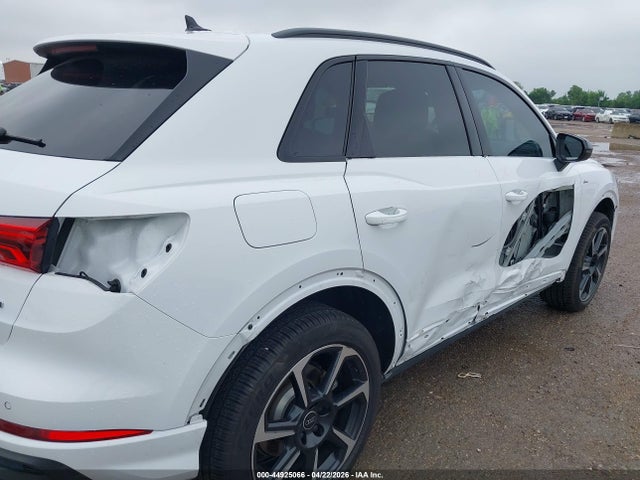 Aukcja sprzedaży 2025 Audi Q3 Premium 45 Tfsi S Line Quattro Tiptronic, vin: WA1EECF37S1024698, numer aukcji: 44925066
