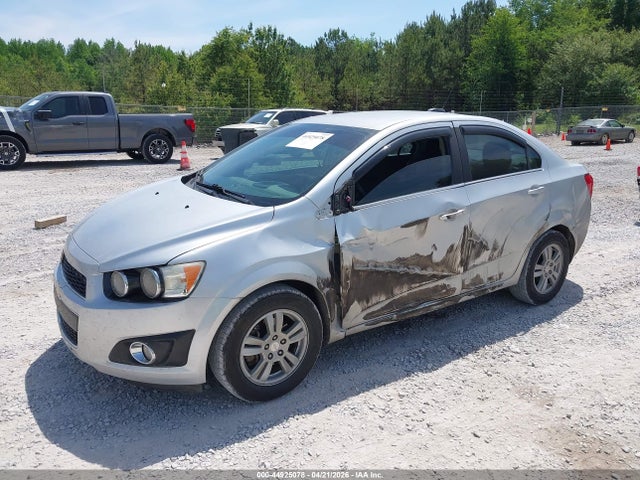 1G1JC5SHXF4121267 Chevrolet Sonic Lt Auto