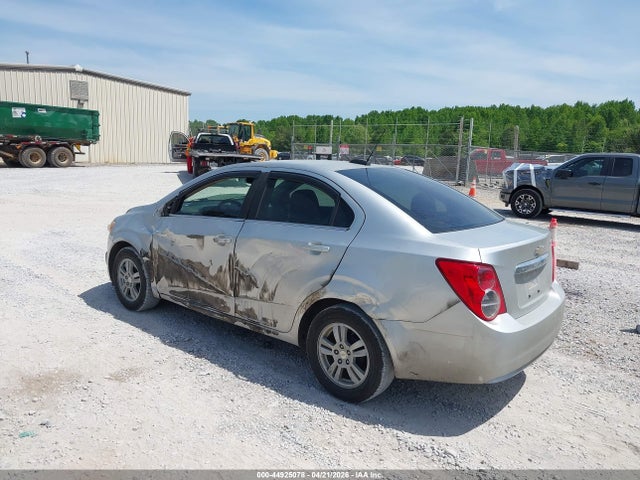 1G1JC5SHXF4121267 Chevrolet Sonic Lt Auto