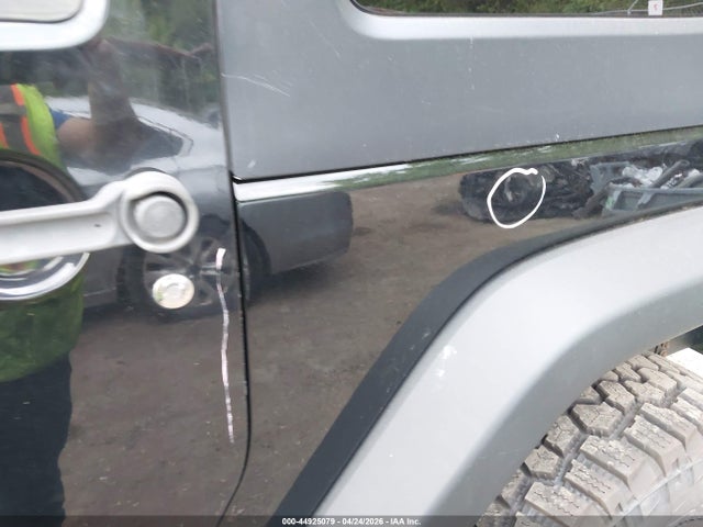 Продажа на аукционе авто 2013 Jeep Wrangler Sport, vin: 1C4AJWAG0DL521630, номер лота: 44925079