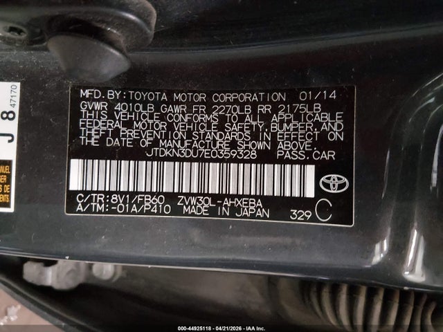 Toyota Prius Three 2014 JTDKN3DU7E0359328 Image 9