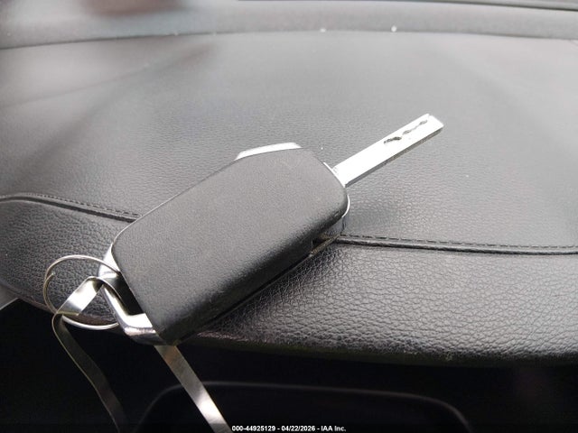 44925129 :رقم المزاد ، 3KPF24AD9NE433117 vin ، 2022 Kia Forte Lxs مزاد بيع