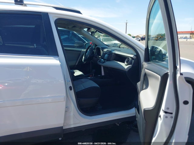 2T3WFREVXHW405002 Toyota Rav4 Xle