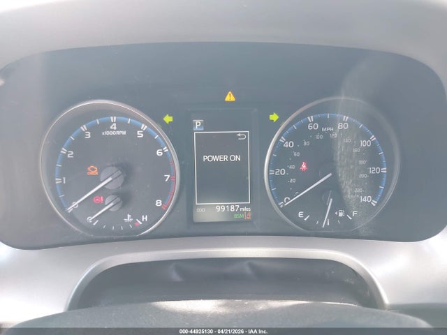 2T3WFREVXHW405002 Toyota Rav4 Xle