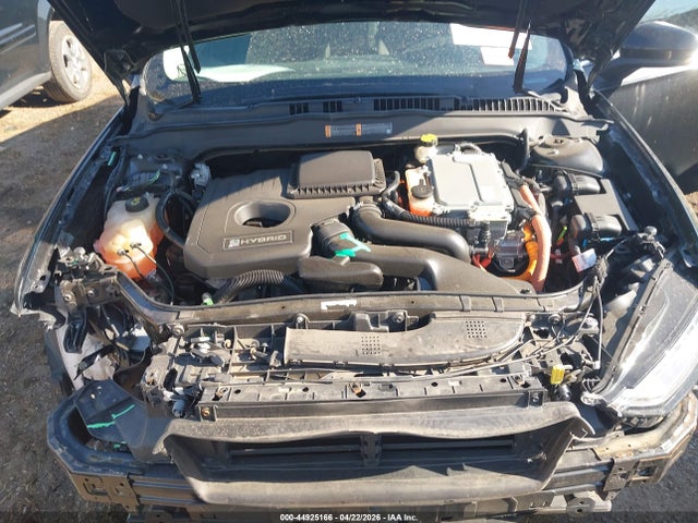 44925166 :رقم المزاد ، 3FA6P0LU3JR160062 vin ، 2018 Ford Fusion Hybrid Se مزاد بيع