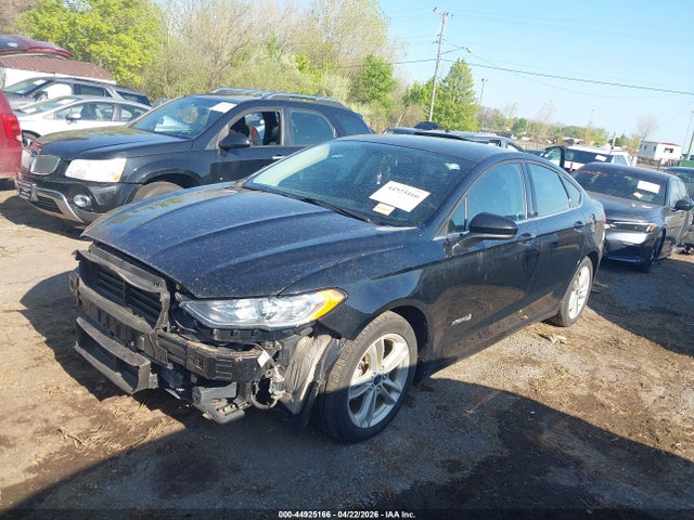 44925166 :رقم المزاد ، 3FA6P0LU3JR160062 vin ، 2018 Ford Fusion Hybrid Se مزاد بيع