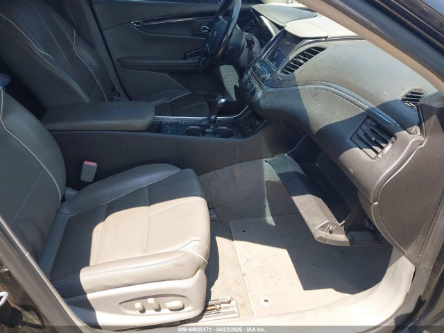 44925171 :رقم المزاد ، 2G1125S38J9119935 vin ، 2018 Chevrolet Impala 2lz مزاد بيع
