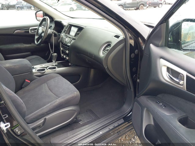 Продажа на аукционе авто 2013 Nissan Pathfinder Sv, vin: 5N1AR2MN5DC621875, номер лота: 44925189