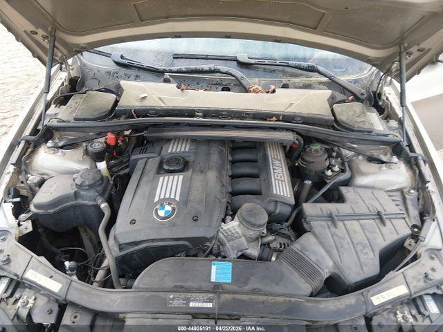 2009 Bmw 328i მანქანა იყიდება აუქციონზე, vin: WBAPH77529NL83258, აუქციონის ნომერი: 44925191
