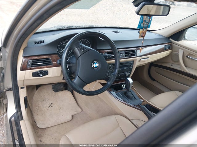 2009 Bmw 328i მანქანა იყიდება აუქციონზე, vin: WBAPH77529NL83258, აუქციონის ნომერი: 44925191