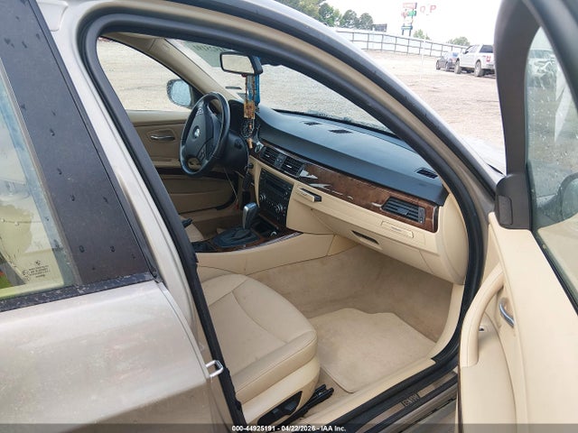 2009 Bmw 328i მანქანა იყიდება აუქციონზე, vin: WBAPH77529NL83258, აუქციონის ნომერი: 44925191