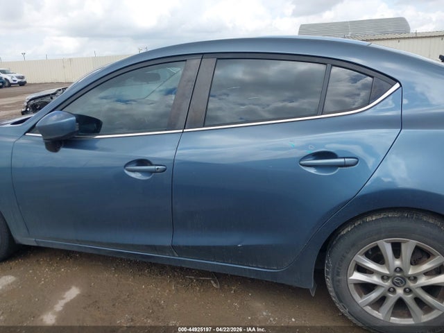 2016 Mazda Mazda3 I Sport მანქანა იყიდება აუქციონზე, vin: 3MZBM1U75GM241468, აუქციონის ნომერი: 44925197