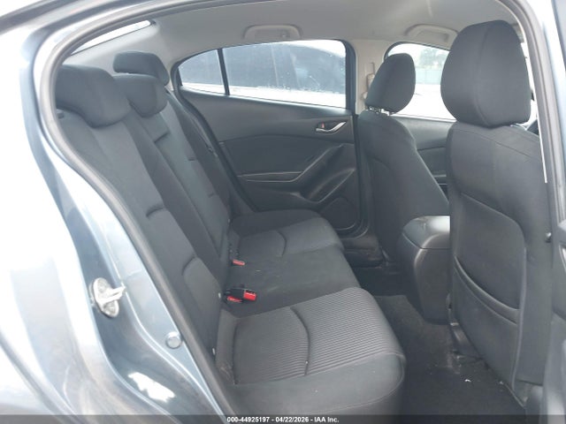2016 Mazda Mazda3 I Sport მანქანა იყიდება აუქციონზე, vin: 3MZBM1U75GM241468, აუქციონის ნომერი: 44925197