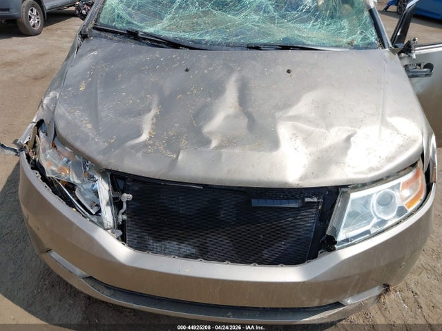 44925208 :رقم المزاد ، 5FNRL5H92BB092828 vin ، 2011 Honda Odyssey Touring/touring Elite مزاد بيع