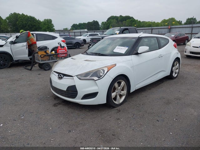 2012 Hyundai Veloster Base W/gray მანქანა იყიდება აუქციონზე, vin: KMHTC6AD8CU063283, აუქციონის ნომერი: 44925215