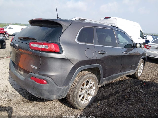 Продаж на аукціоні авто 2018 Jeep Cherokee Latitude Plus Fwd, vin: 1C4PJLLB3JD538048, номер лоту: 44925225