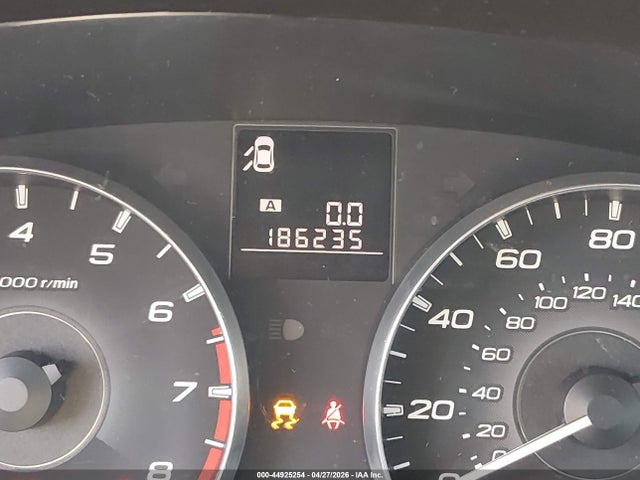 2011 Subaru Outback 2.5i მანქანა იყიდება აუქციონზე, vin: 4S4BRBAC4B1361193, აუქციონის ნომერი: 44925254
