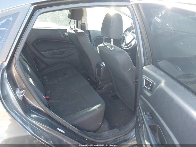 44925265 :رقم المزاد ، 3FADP4BJ3GM112640 vin ، 2016 Ford Fiesta Se مزاد بيع