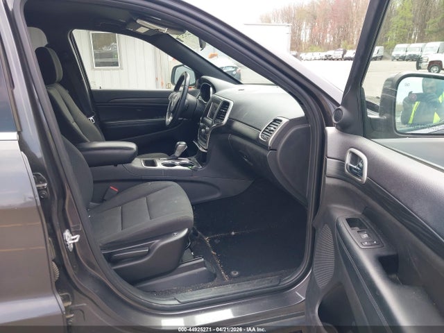 44925271 :رقم المزاد ، 1C4RJFAG5KC719880 vin ، 2019 Jeep Grand Cherokee Laredo E 4x4 مزاد بيع