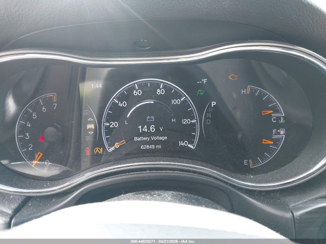 44925271 :رقم المزاد ، 1C4RJFAG5KC719880 vin ، 2019 Jeep Grand Cherokee Laredo E 4x4 مزاد بيع
