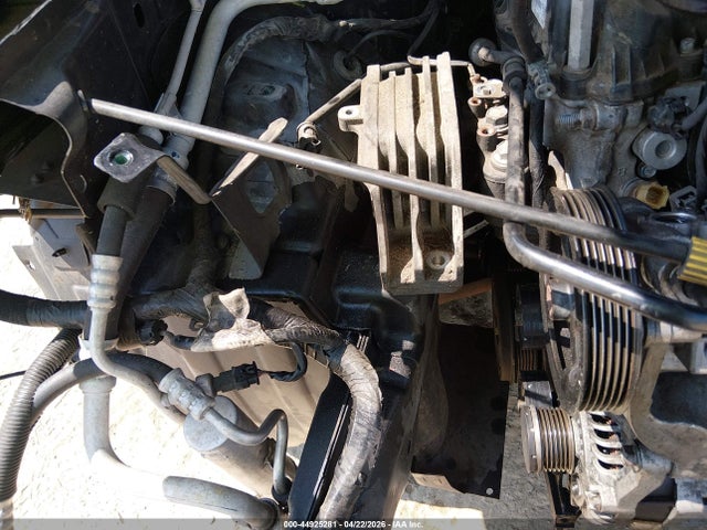 44925281 :رقم المزاد ، 3C4PDCBB6KT869808 vin ، 2019 Dodge Journey Se مزاد بيع