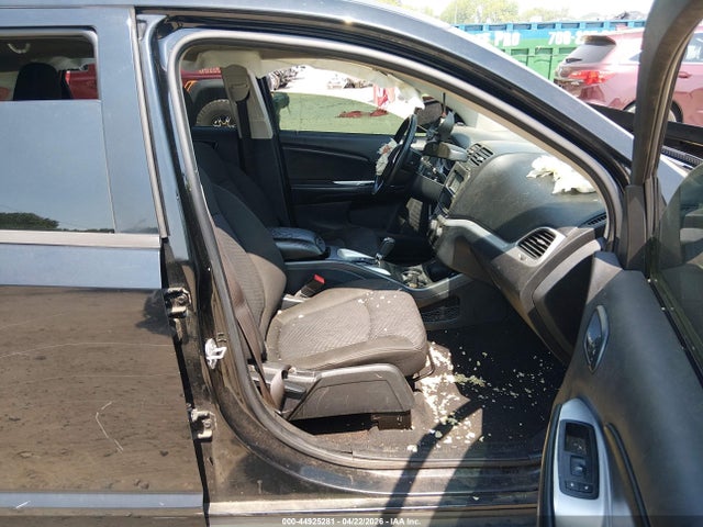 44925281 :رقم المزاد ، 3C4PDCBB6KT869808 vin ، 2019 Dodge Journey Se مزاد بيع