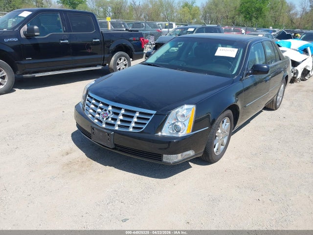 2010 Cadillac Dts Luxury Collection მანქანა იყიდება აუქციონზე, vin: 1G6KD5EY2AU128004, აუქციონის ნომერი: 44925325