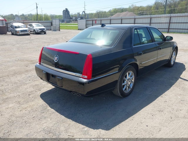 2010 Cadillac Dts Luxury Collection მანქანა იყიდება აუქციონზე, vin: 1G6KD5EY2AU128004, აუქციონის ნომერი: 44925325