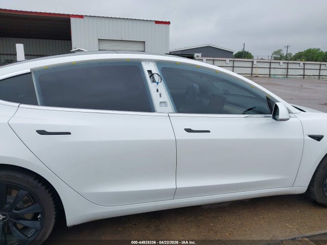 44925336 :رقم المزاد ، 5YJ3E1EA3KF311898 vin ، 2019 Tesla Model 3 Long Range/mid Range/standard Range/standard Range Plus مزاد بيع