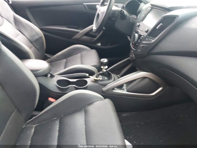 44925348 :رقم المزاد ، KMHTC6AE1GU304308 vin ، 2016 Hyundai Veloster Turbo مزاد بيع
