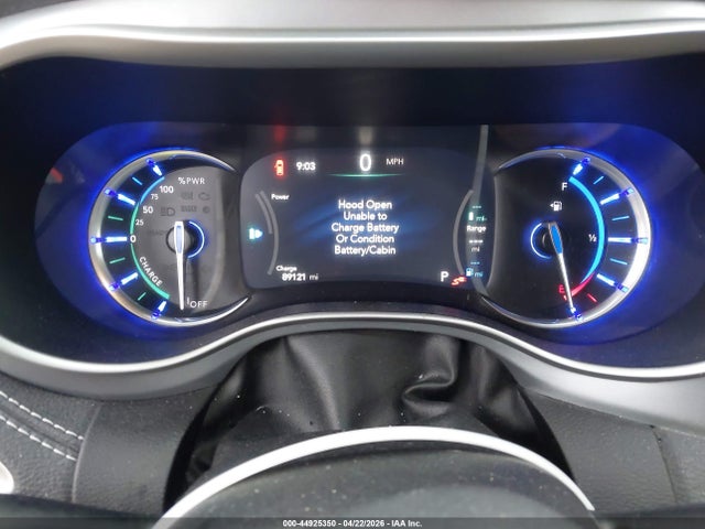 2022 Chrysler Pacifica Hybrid Touring L მანქანა იყიდება აუქციონზე, vin: 2C4RC1L75NR134738, აუქციონის ნომერი: 44925350
