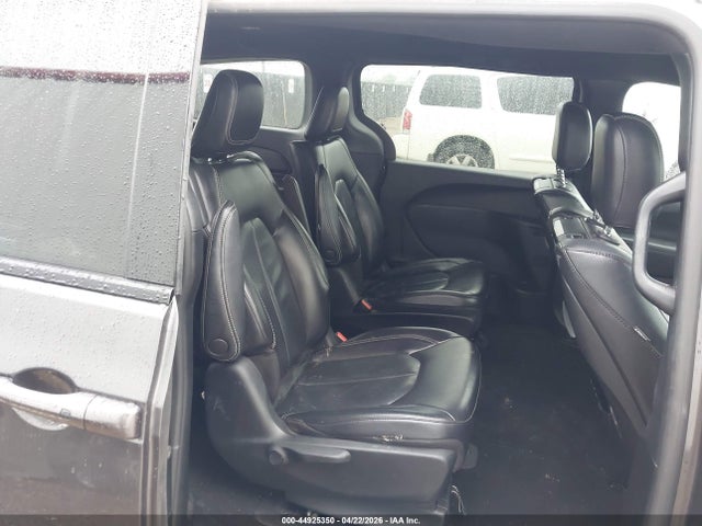 2022 Chrysler Pacifica Hybrid Touring L მანქანა იყიდება აუქციონზე, vin: 2C4RC1L75NR134738, აუქციონის ნომერი: 44925350