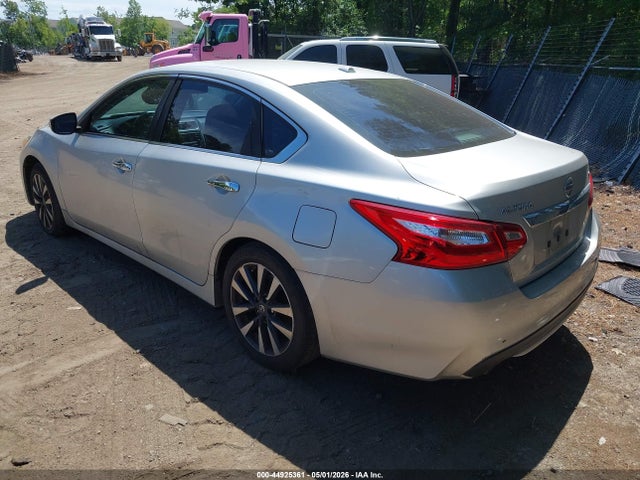 44925361 :رقم المزاد ، 1N4AL3AP2HC173415 vin ، 2017 Nissan Altima 2.5 Sl مزاد بيع