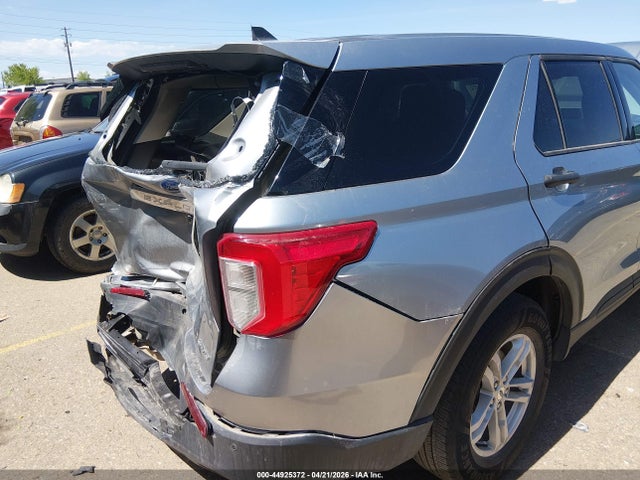 44925372 :رقم المزاد ، 1FMSK8BHXNGC24522 vin ، 2022 Ford Explorer مزاد بيع
