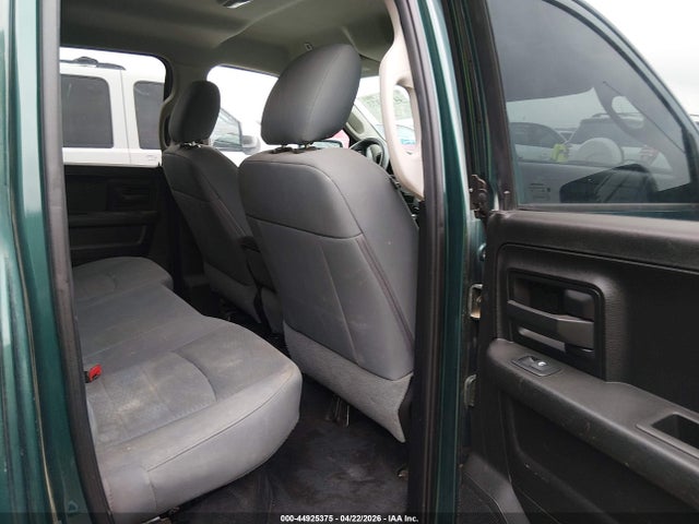 44925375 :رقم المزاد ، 1C6RR6FG5KS603822 vin ، 2019 Ram 1500 Classic Tradesman  4x2 6'4 Box مزاد بيع