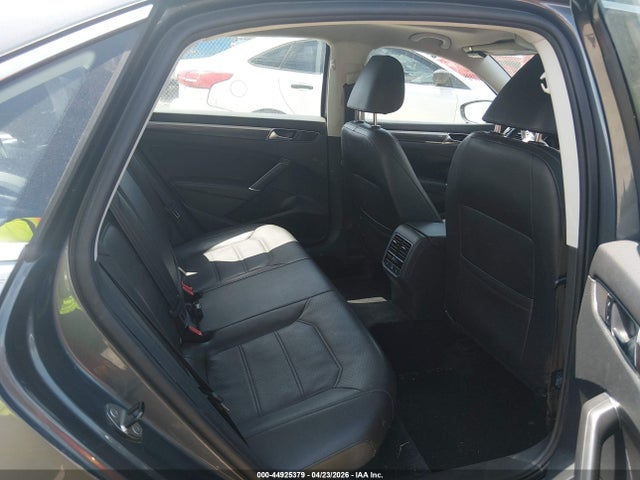 Aukcja sprzedaży 2017 Volkswagen Passat 1.8t Se, vin: 1VWGT7A39HC073009, numer aukcji: 44925379